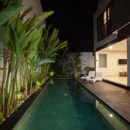 The Kamojang Jimbaran Villa Kuta Lombok Buitenkant foto