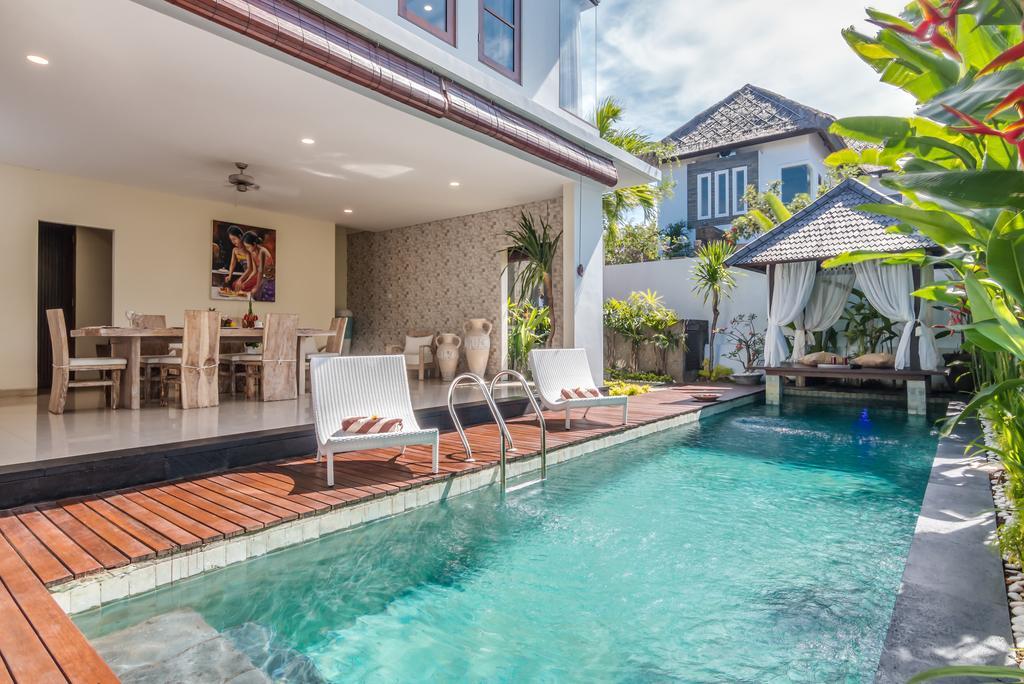 The Kamojang Jimbaran Villa Kuta Lombok Buitenkant foto